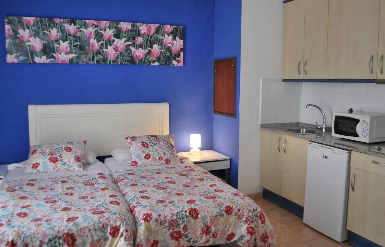 La Habana Apart Hotel 滨海略雷特 公寓